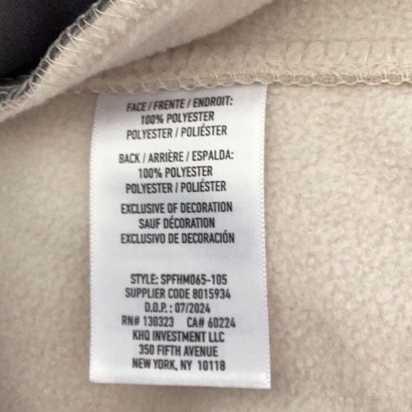 Spyder NWT Women’s MoonBeam Small Zip Up Hooded Jacket Coat Light Cream - Picture 8 of 9